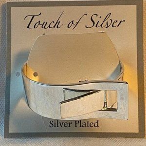 Touch of Silver Interlocked Bracelet